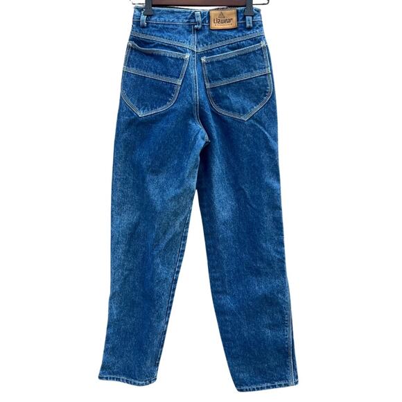 Lizwear Women's Relaxed Straight Leg Jeans Size 2P - Picture 2 of 5